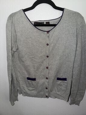 JW Style Gray Purple Medium Cottage Core Button Up Cardigan (AO30)